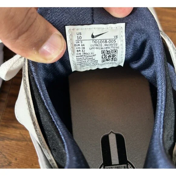 Nike Air Huarache DD1068-005 Men's Sz 10 Gray Athletic Shoes Good Condition - Picture 8 of 8